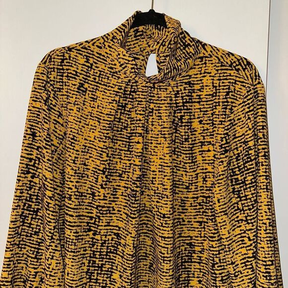 Primark Women’s Orange Black Abstract Pattern Mock Neck Blouse 14 EUC - Picture 3 of 10